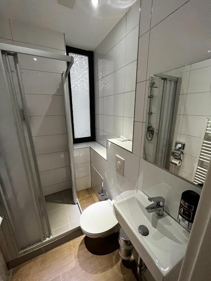 Mala Me Hotel Hannover Phòng bức ảnh