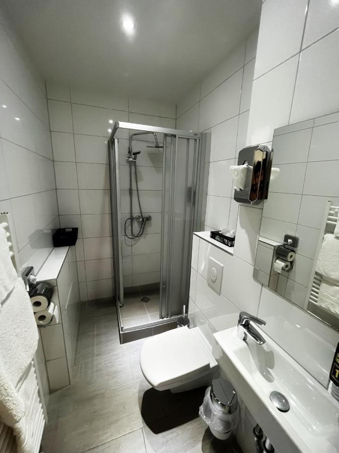 Mala Me Hotel Hannover Phòng bức ảnh