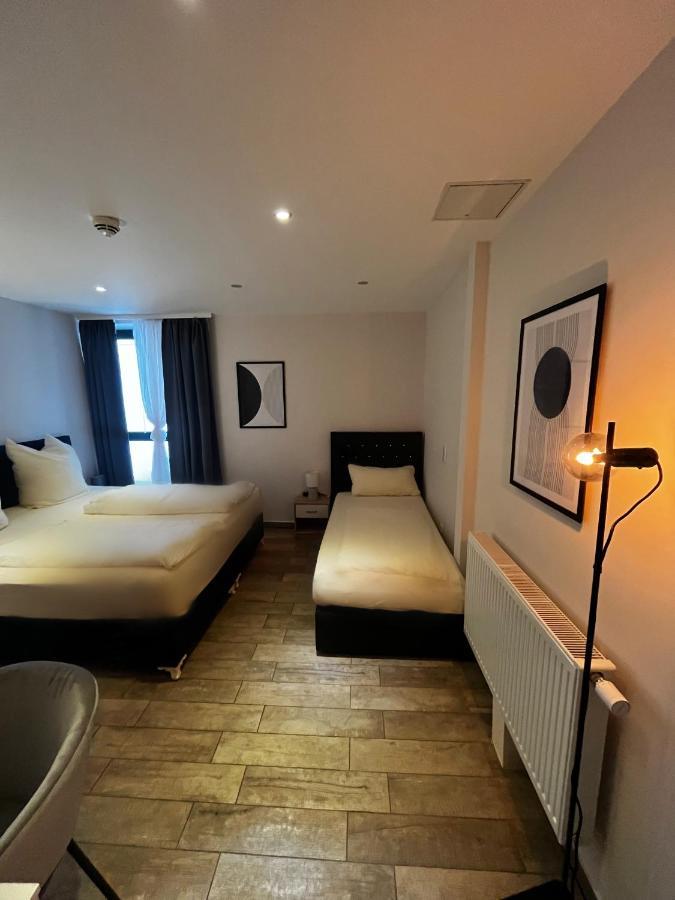 Mala Me Hotel Hannover Ngoại thất bức ảnh