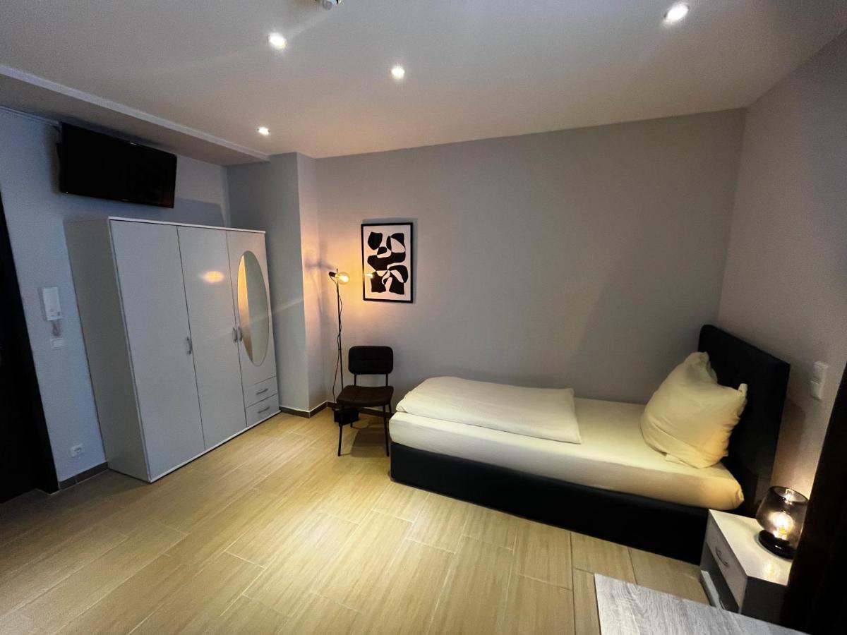 Mala Me Hotel Hannover Ngoại thất bức ảnh