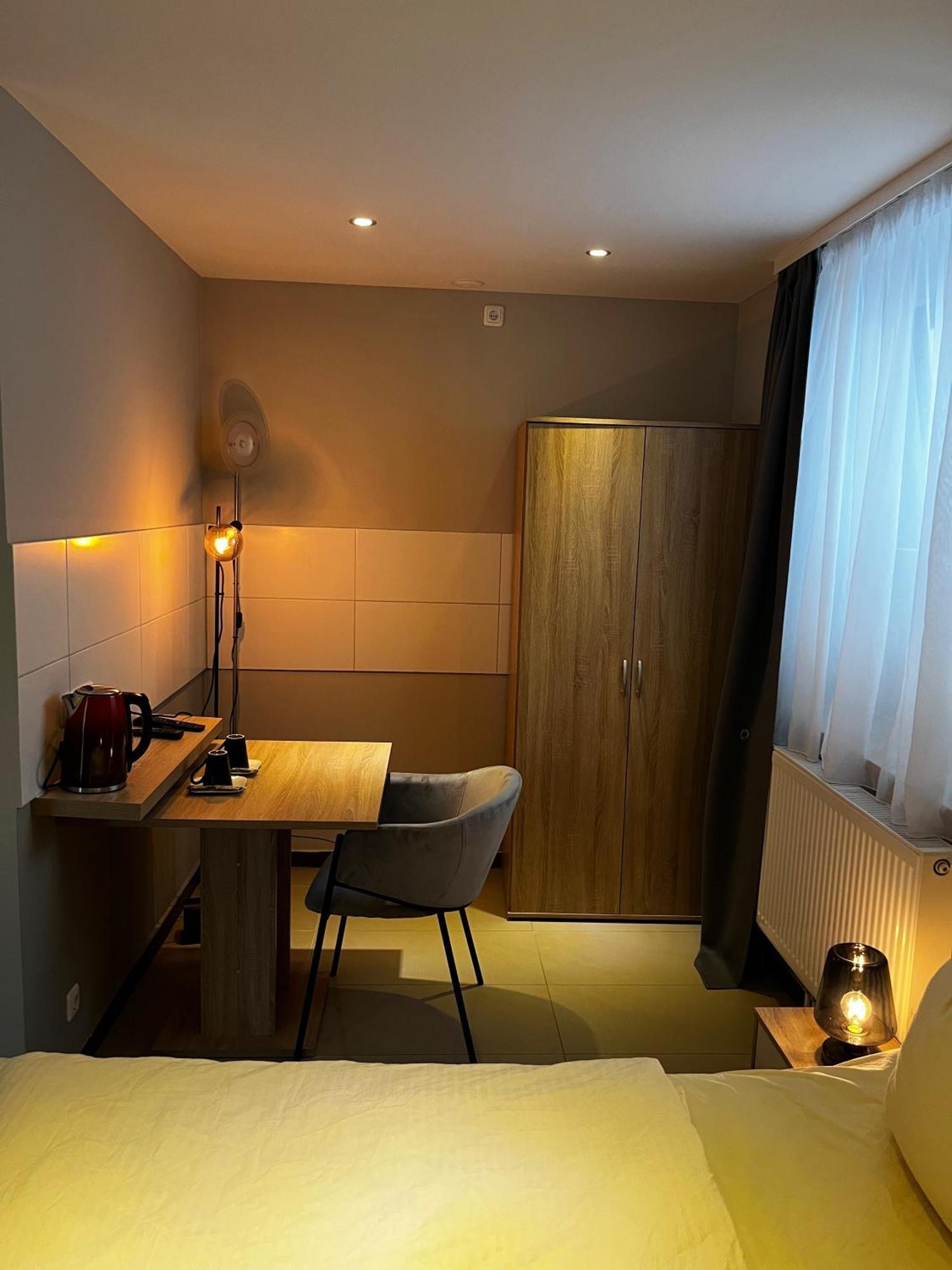 Mala Me Hotel Hannover Ngoại thất bức ảnh
