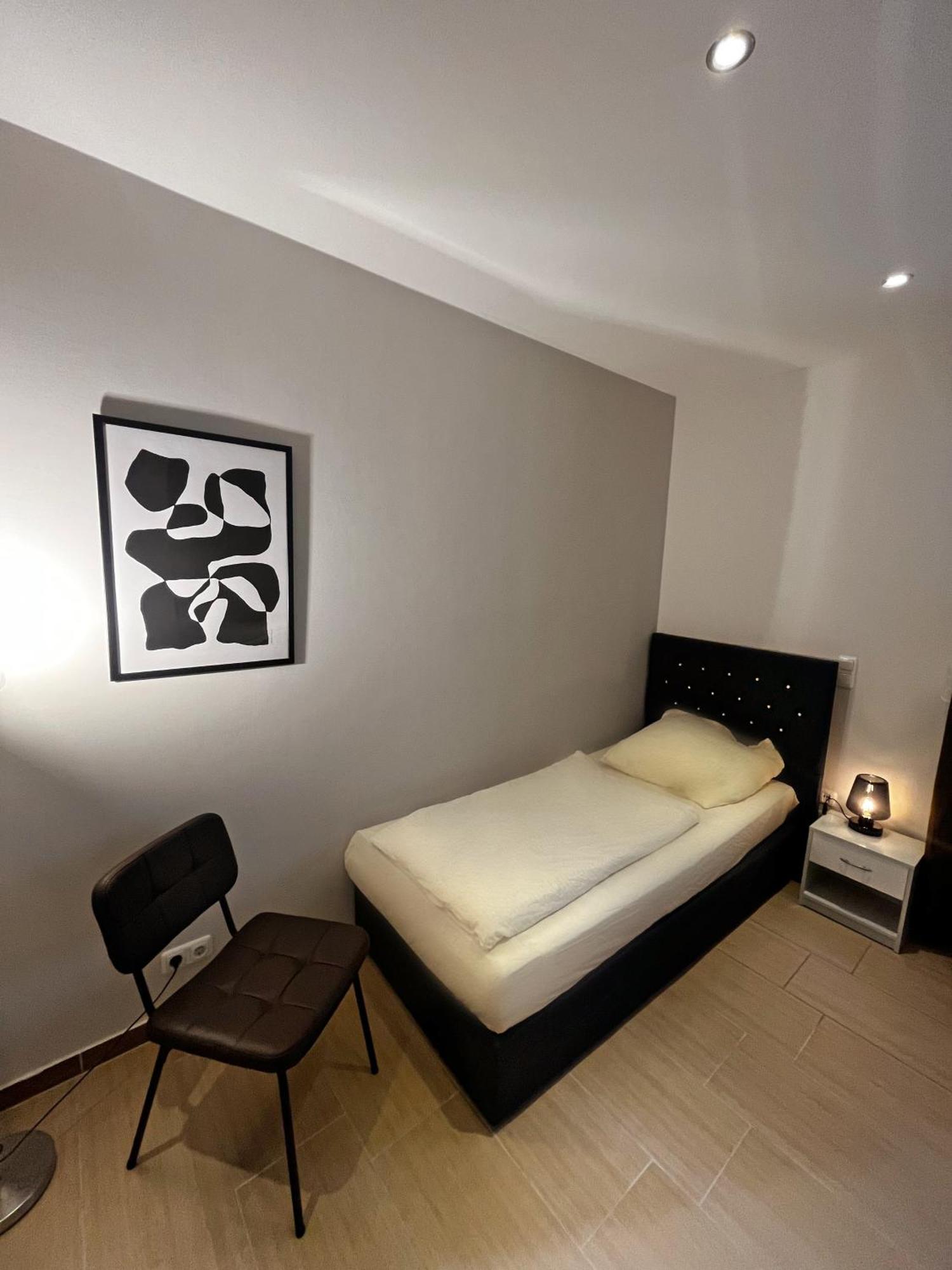 Mala Me Hotel Hannover Ngoại thất bức ảnh